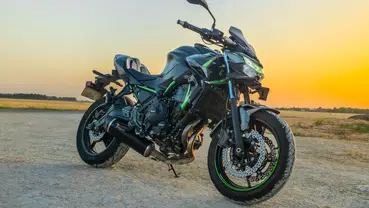 Lever de soleil - première lueur rosée